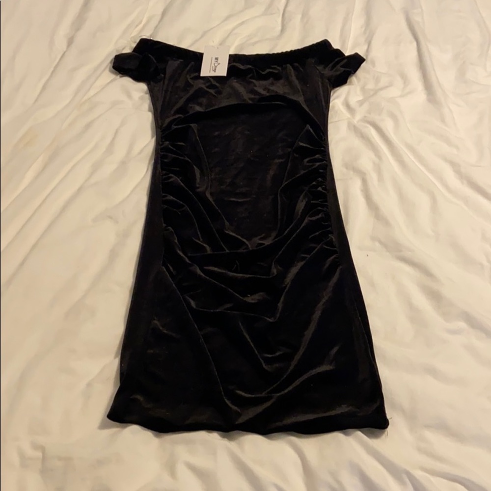 Velvet maternity dress